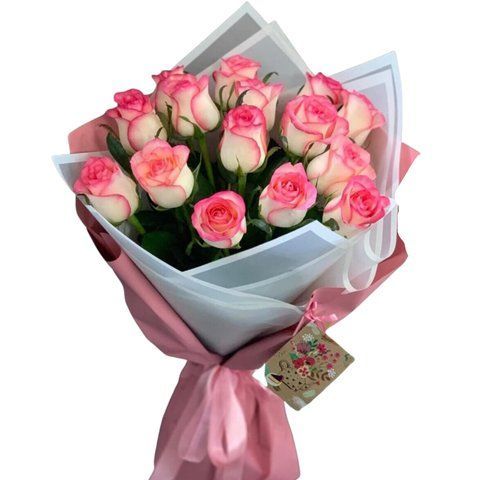 15 Jumilia roses in three-dimensional design