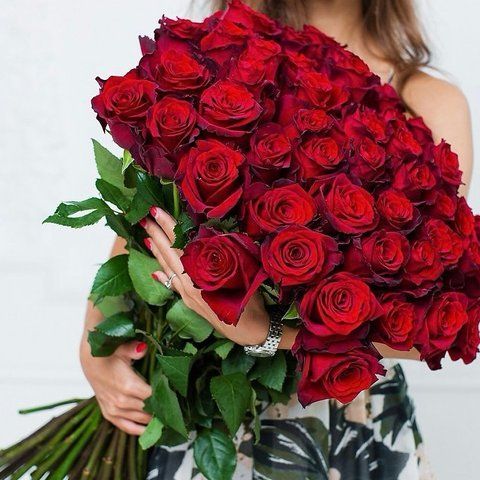Bouquet "51 imported roses 80 cm"